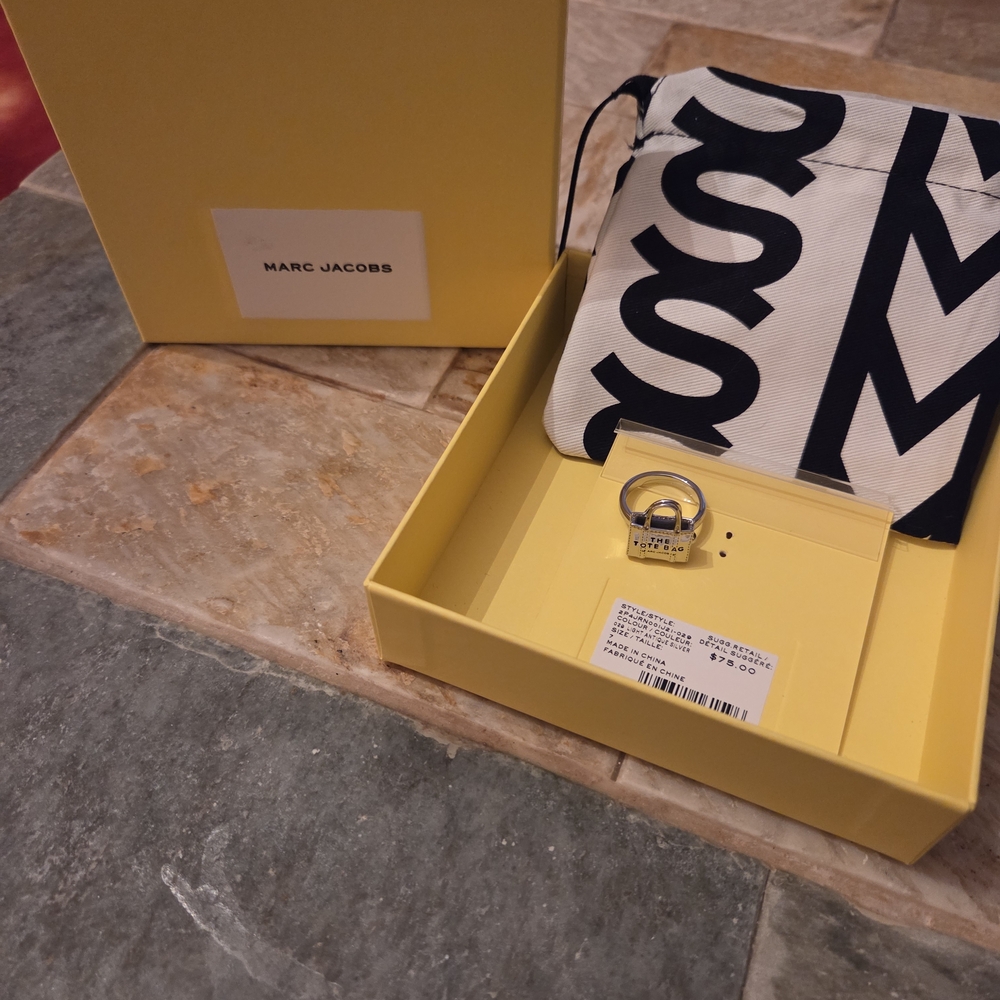 Marc Jacobs Women's Tote Bag Ring Size 7